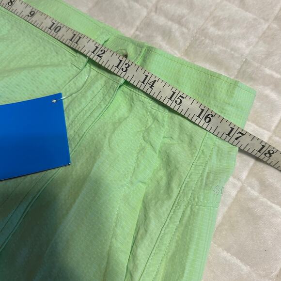Columbia PFG Omnishade Skort Size Medium Eagle Eye Green Zip Outdoor Hiking NWT - Picture 8 of 9